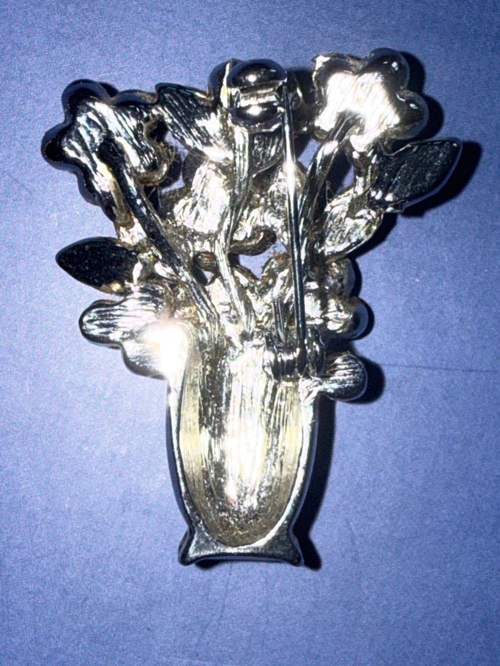 Vintage Floral Rhinestone Bouquet giardinetto or "garden" Brooch in Multicolor - Picture 4 of 9